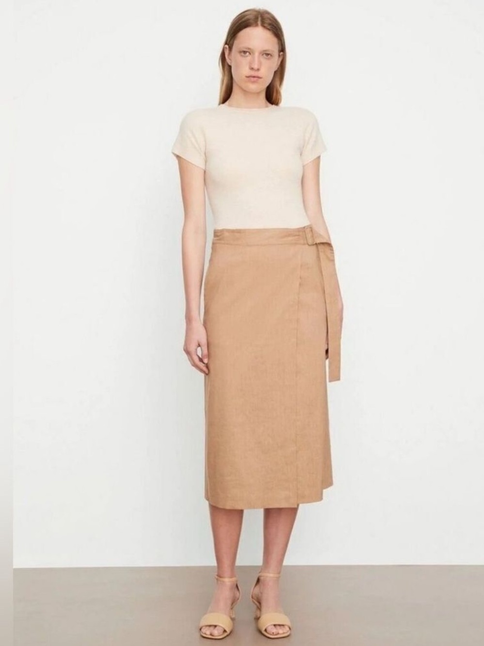 NEW VINCE Tan Buckle Wrap Midi Skirt. Linen Blend.  Beige color.  Size 4  NWOT